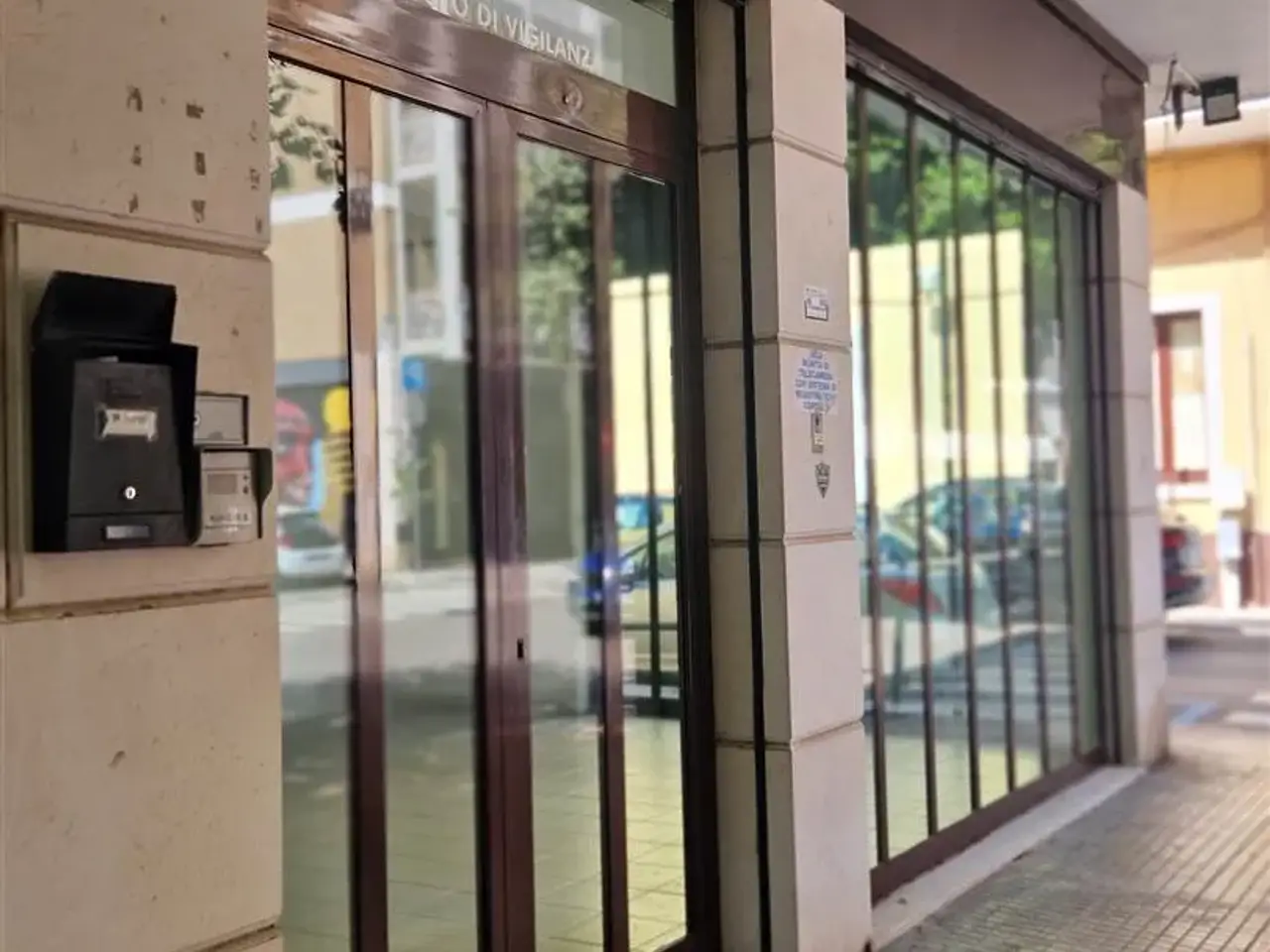 Negozio in Via Salandra, Lecce, {3} - Foto 1