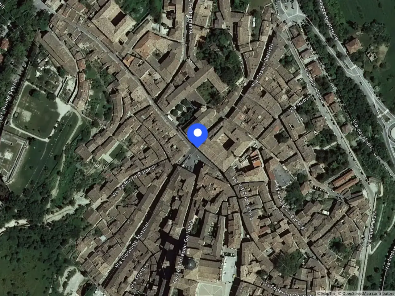 Capannone in Via del Progresso, Urbino, {3} - Foto 1