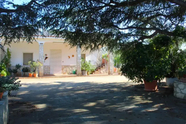 Mansion in Contrada Maraminno, Carovigno - Photo 1