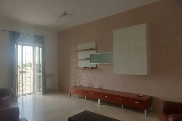 Vierzimmerwohnung in Via Vascelli 15, Taranto - Foto 1