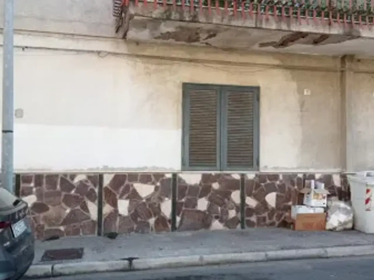 Negozio in Via Salvatore di Giacomo 5, Afragola, {3} - Foto 1