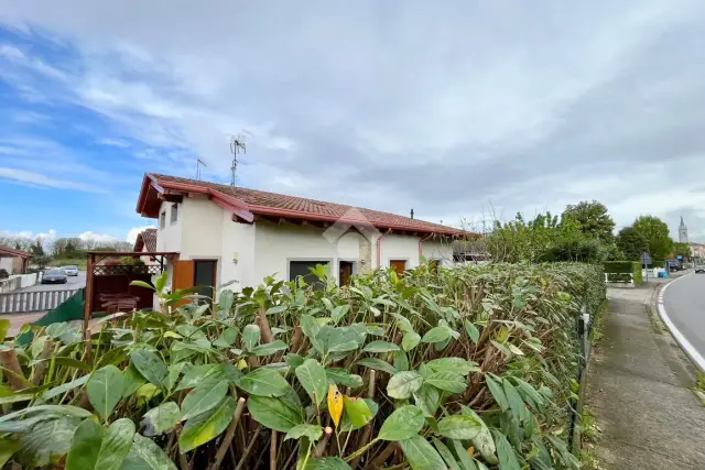 Villa in vendita, Via 4 Novembre 110, Campoformido - Foto 1