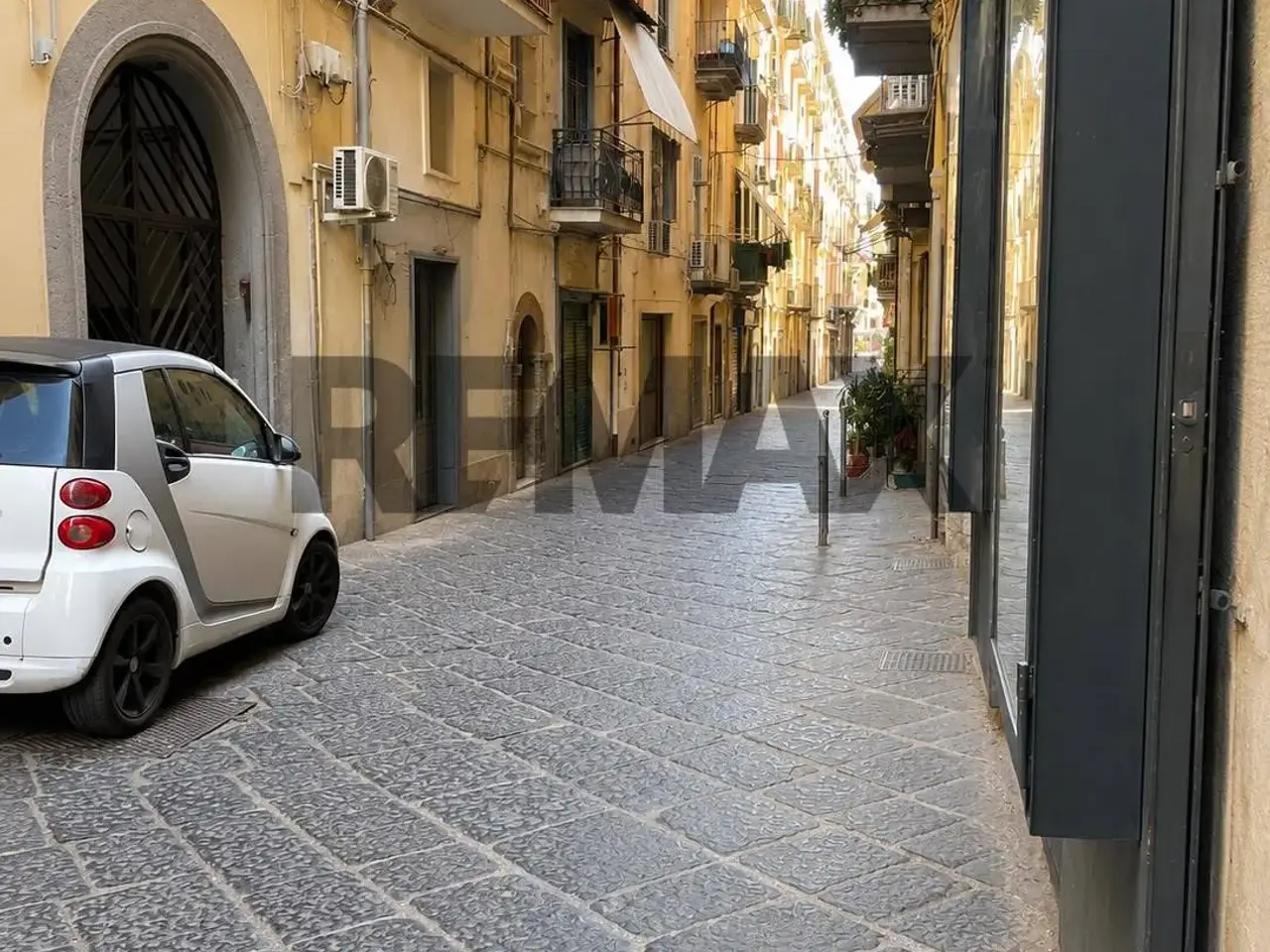 Negozio in Via San Liborio 28, Napoli, {3} - Foto 2