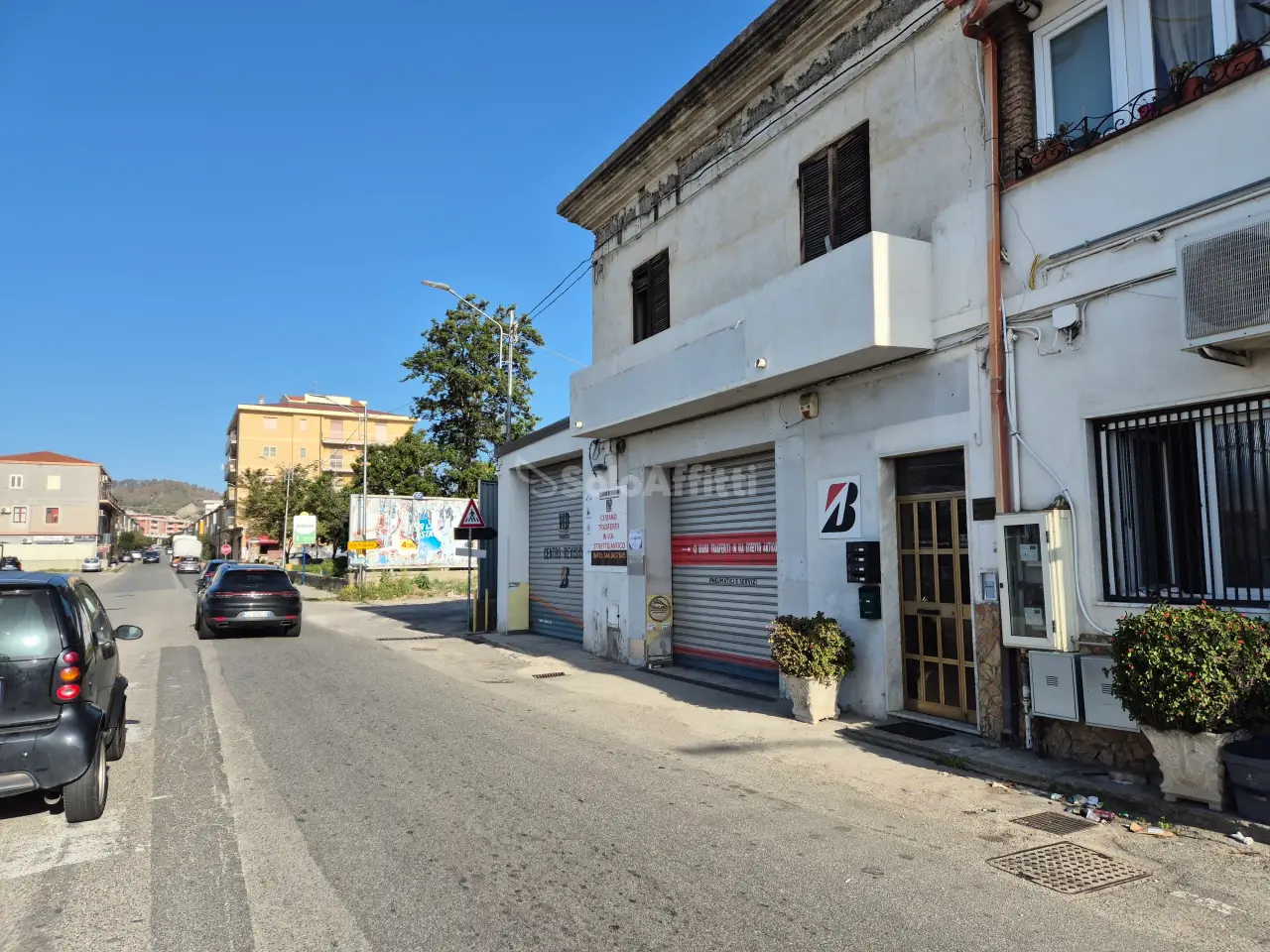 Negozio in Via Nazionale 145, Catanzaro, {3} - Foto 2