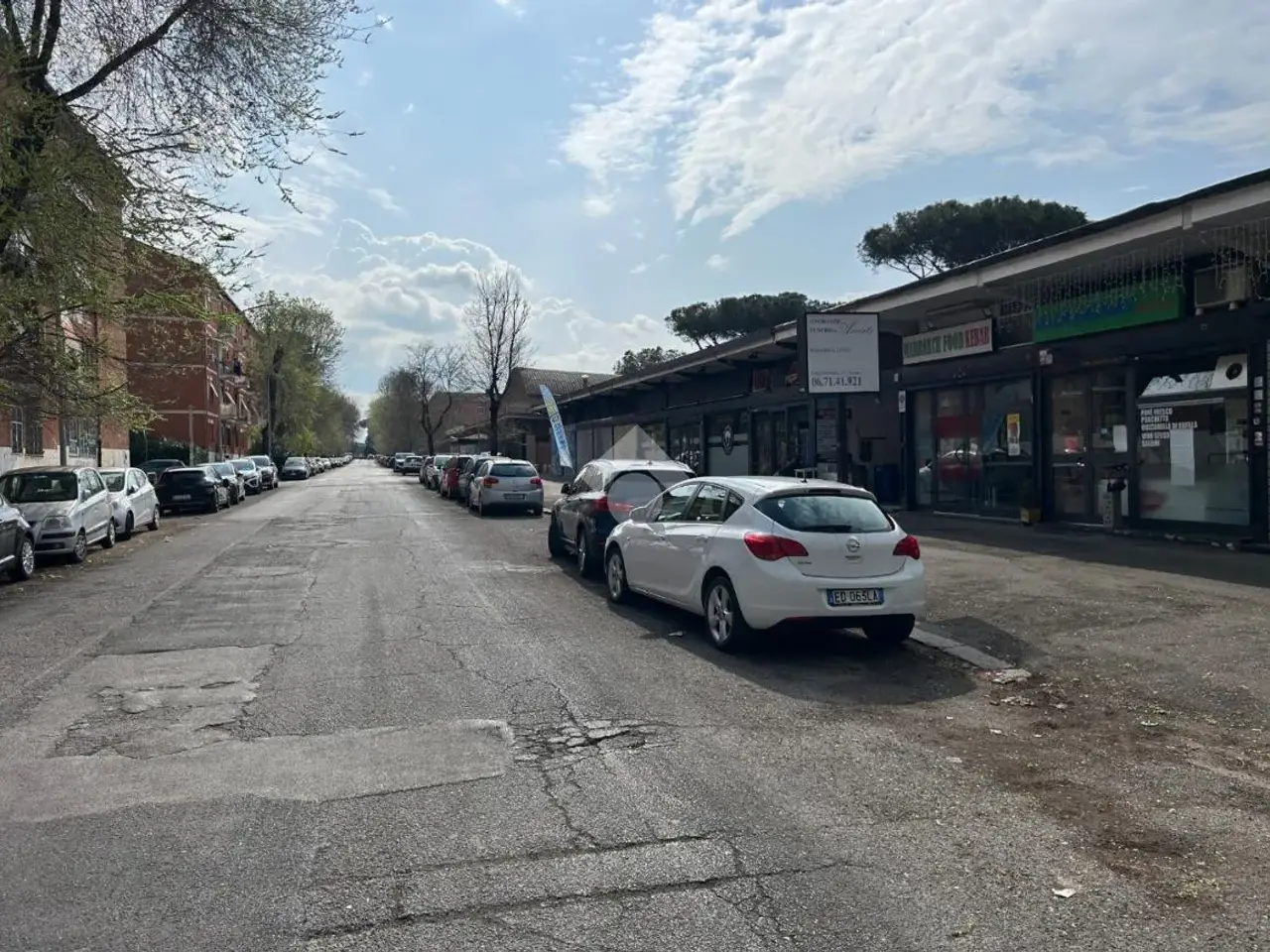 Negozio in Via Selinunte 75, Roma, {3} - Foto 2