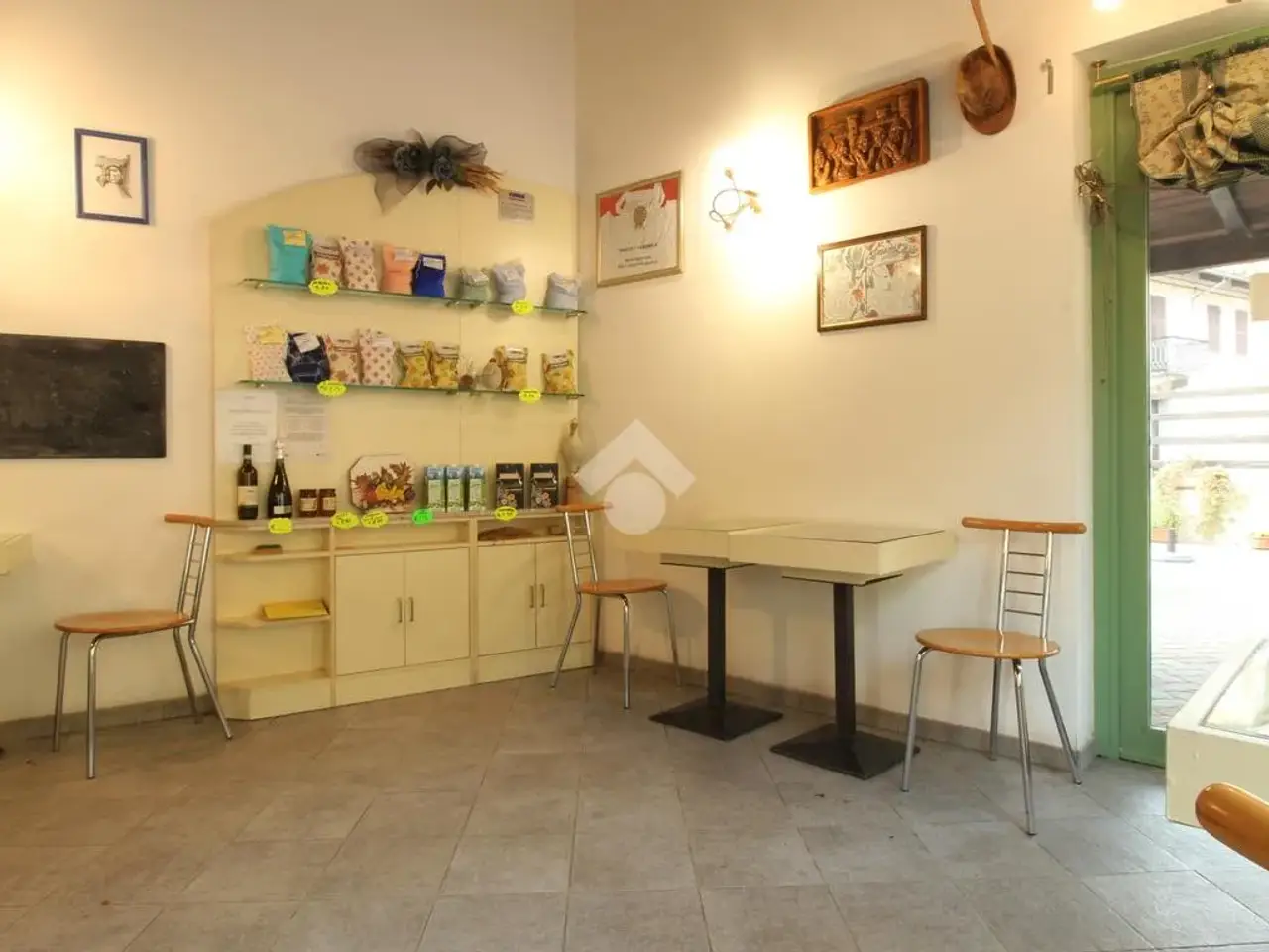Negozio in Via Martiri della Libertà 29, Salussola, {3} - Foto 2