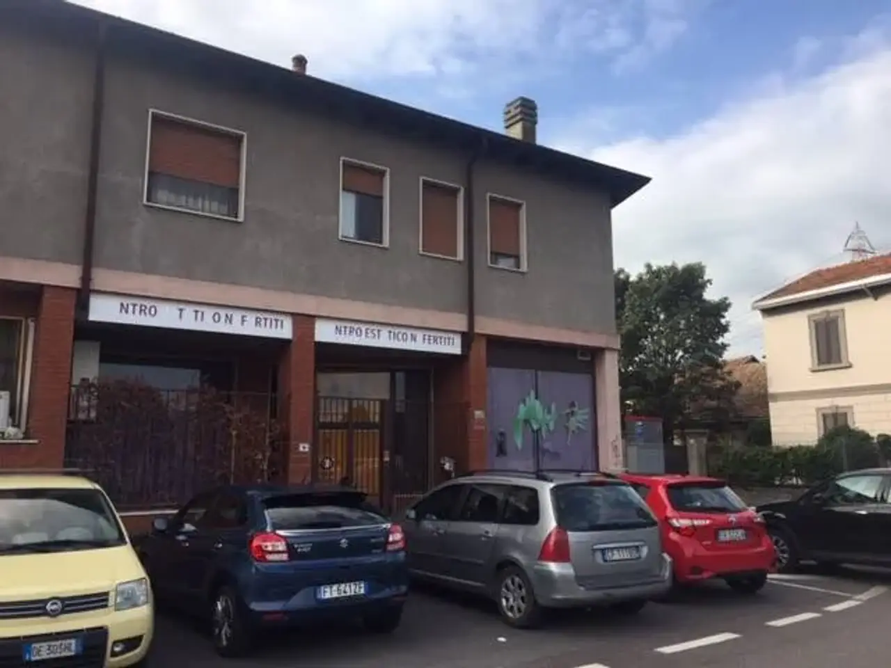 Locale commerciale in Via Carlo Crivelli 9 Settimo Milanese, Settimo Milanese, {3} - Foto 1