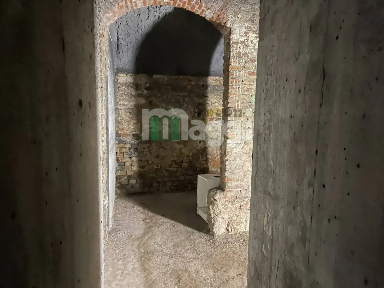 Magazzino in Via San Nicolao, Milano, {3} - Foto 1