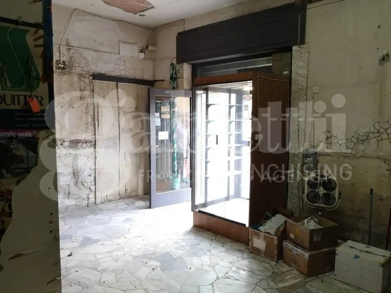 Negozio in Via Girolamo Cerbone, Napoli, {3} - Foto 2