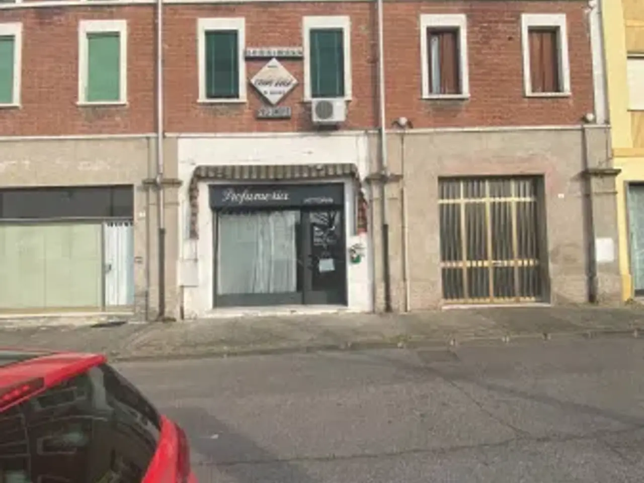 Negozio in , Quistello, {3} - Foto 1