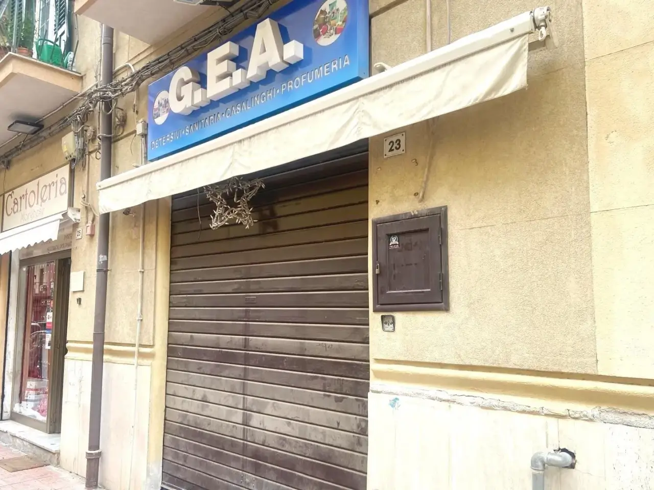 Negozio in Via Giovanni Bonanno, Palermo, {3} - Foto 2