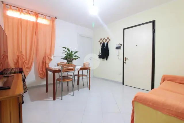 4-room flat in Via Giovanni Verga 21, Quartu Sant'Elena - Photo 1