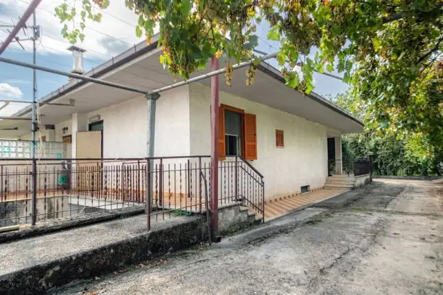 Villa in Via della Selce 141, Cave - Foto 1