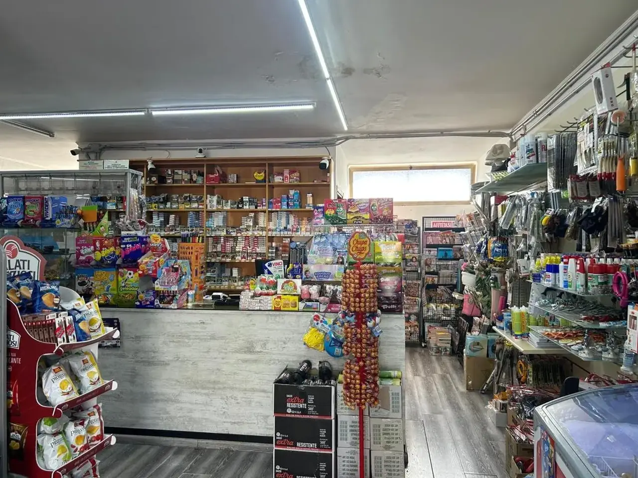 Negozio in Via Largo Airone 4, Manfredonia, {3} - Foto 2