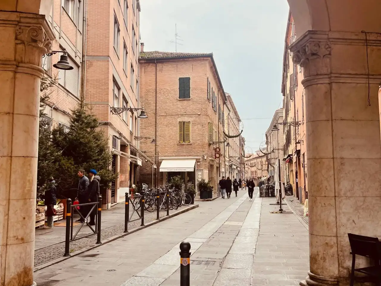Negozio in Via Giuseppe Garibaldi, Ferrara, {3} - Foto 2