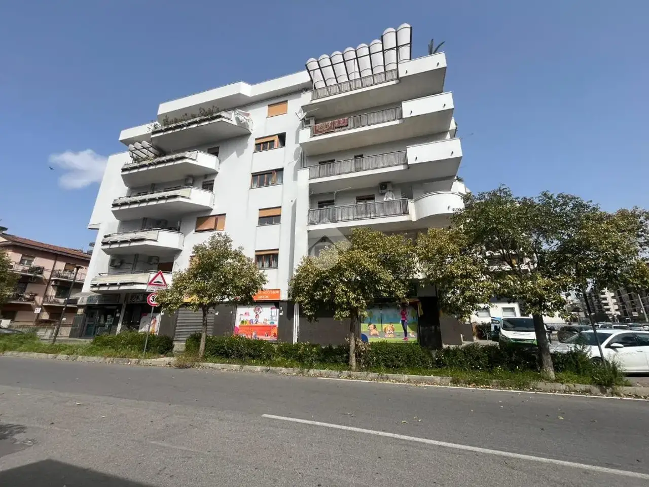 Ufficio in Via Trieste 6, Rende, {3} - Foto 1