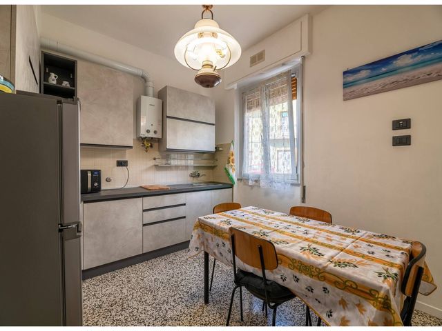 3-room flat in Via F. M. Accinelli, Varazze - Photo 1