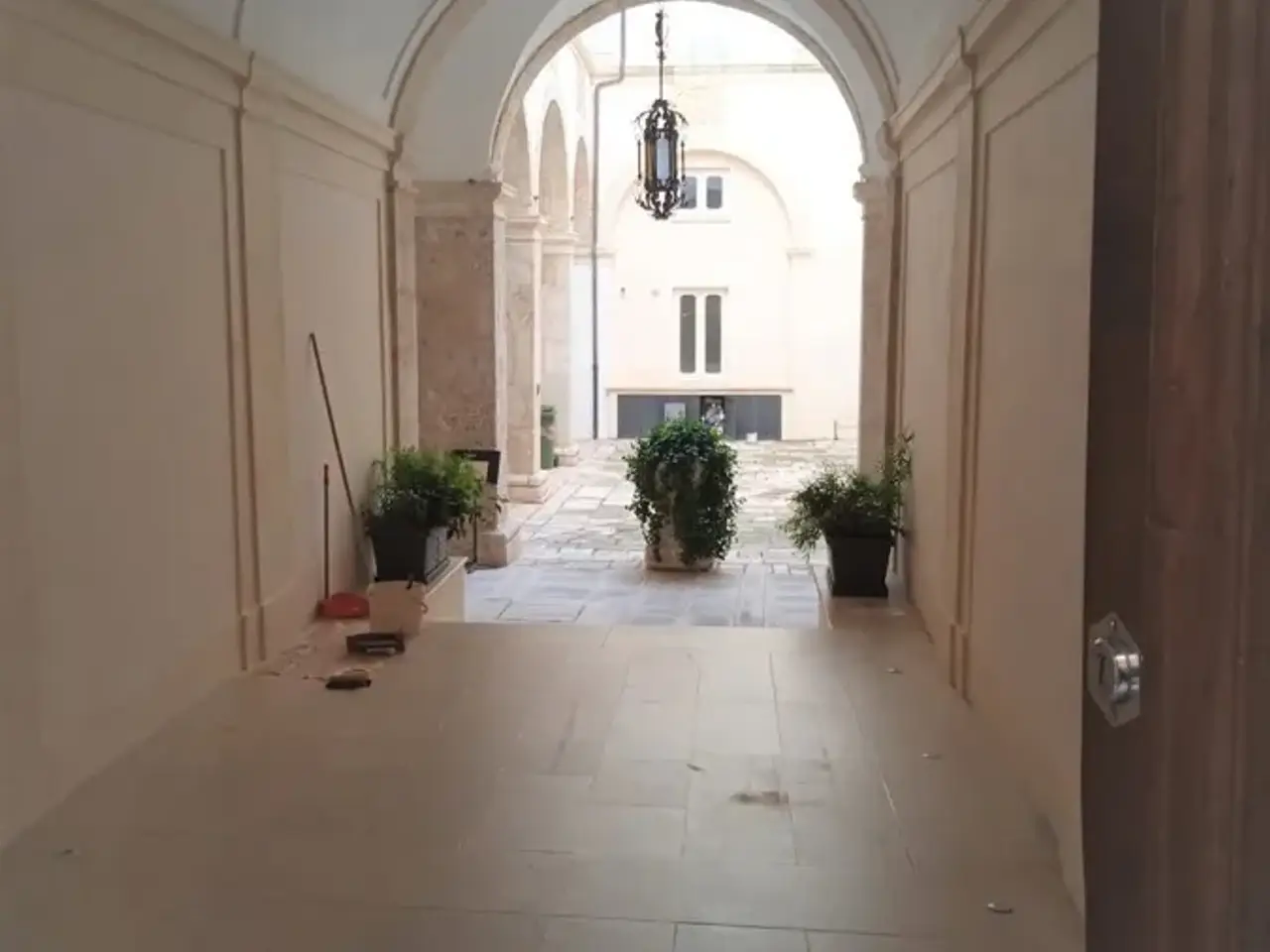 Ufficio in Corso Vittorio Emanuele 95, L'Aquila, {3} - Foto 2