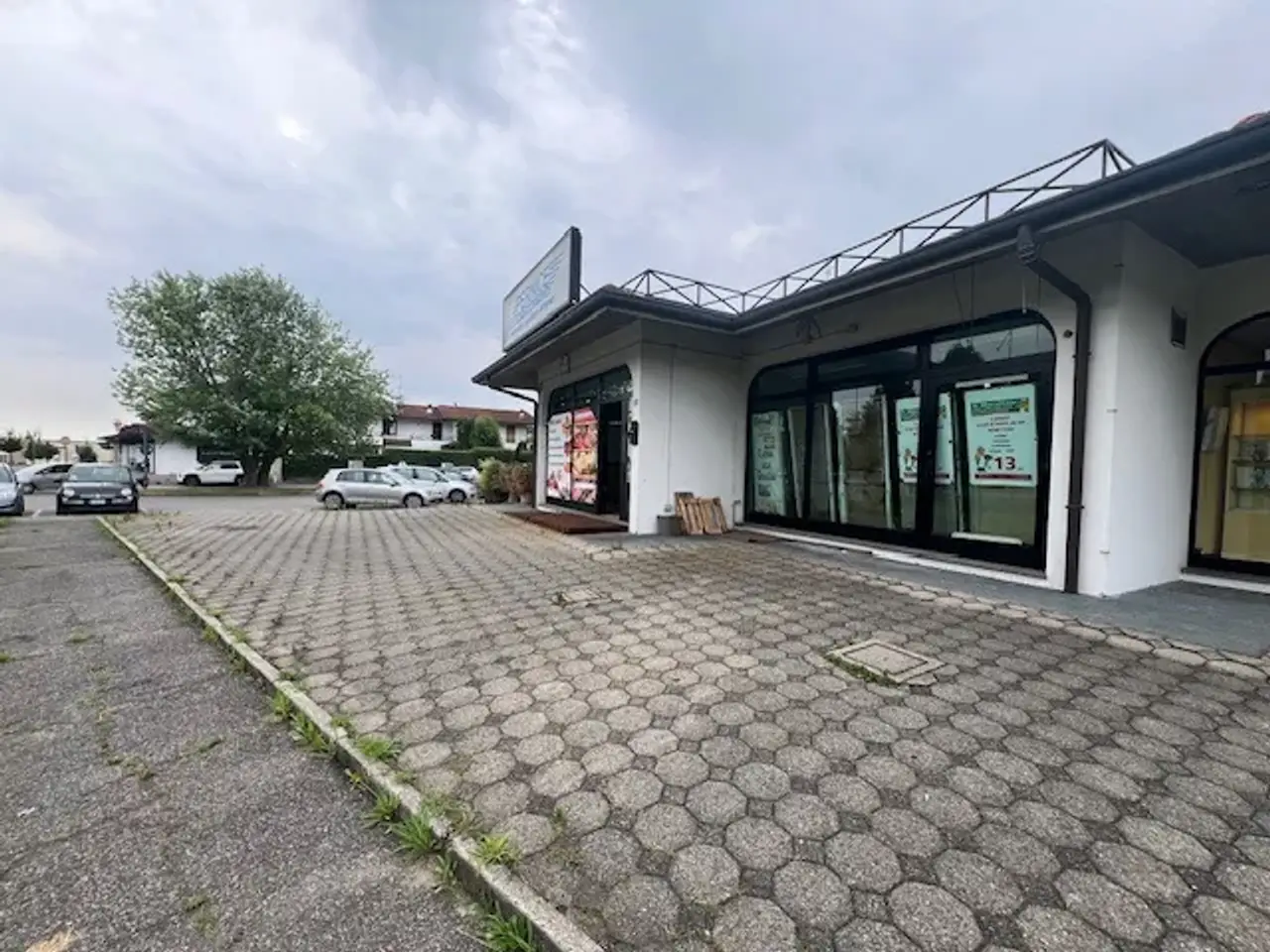 Negozio in Via Corso Europa 19 B, Medolago, {3} - Foto 2
