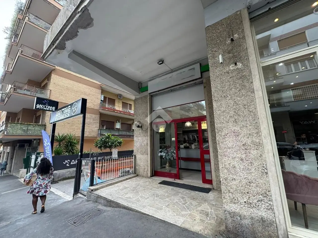 Negozio in Via Ugo De Carolis 89, Roma, {3} - Foto 2