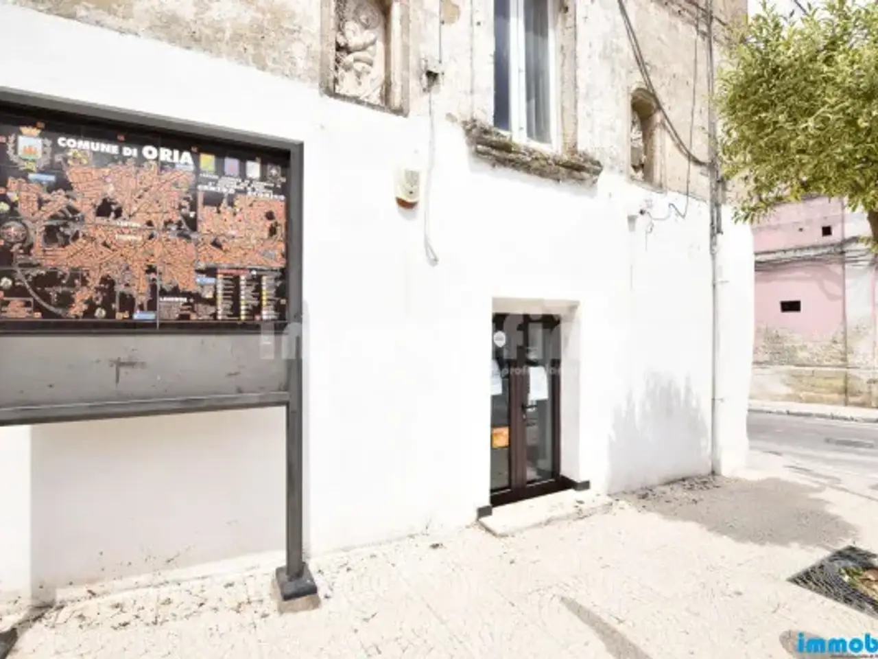 Negozio in , Oria, {3} - Foto 1