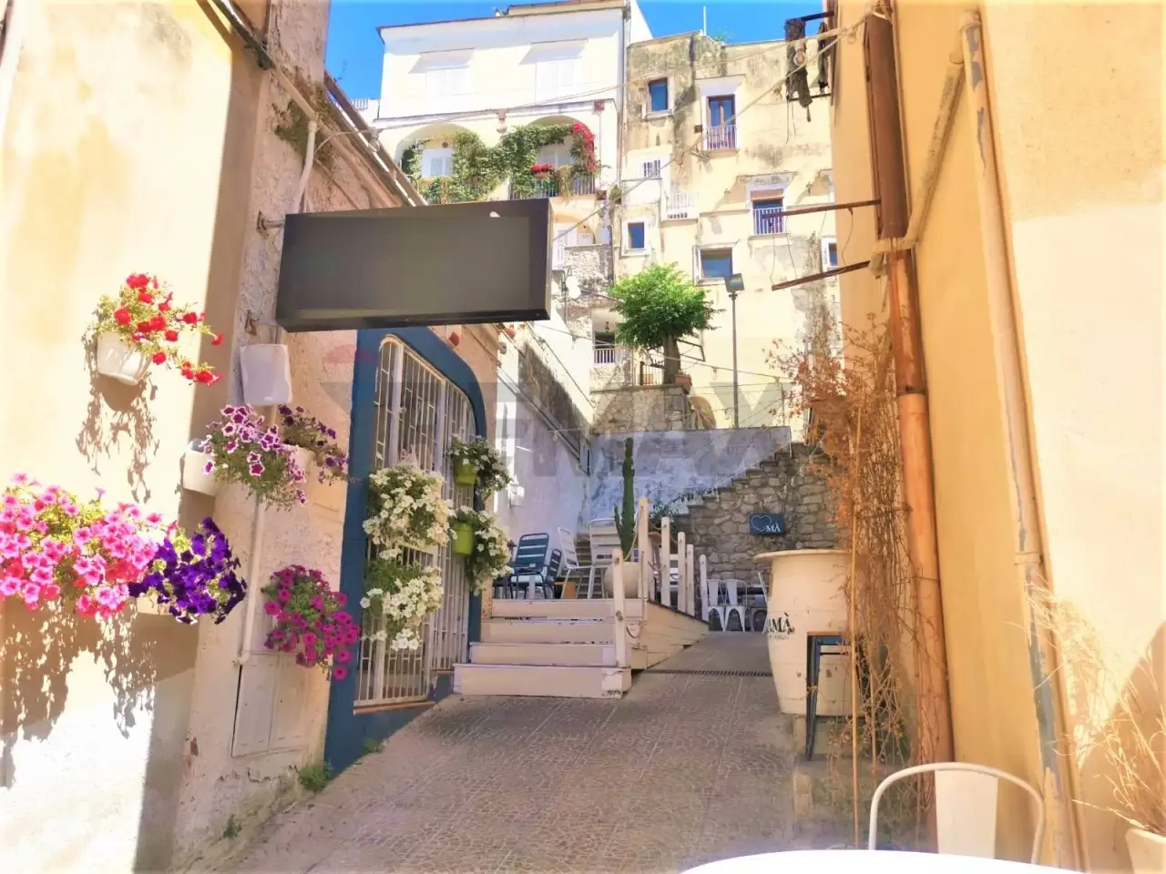 Negozio in , Gaeta, {3} - Foto 2