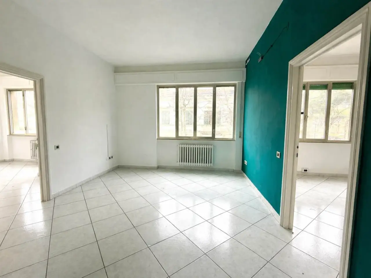 Ufficio in Viale Marconi, Cecina, {3} - Foto 1