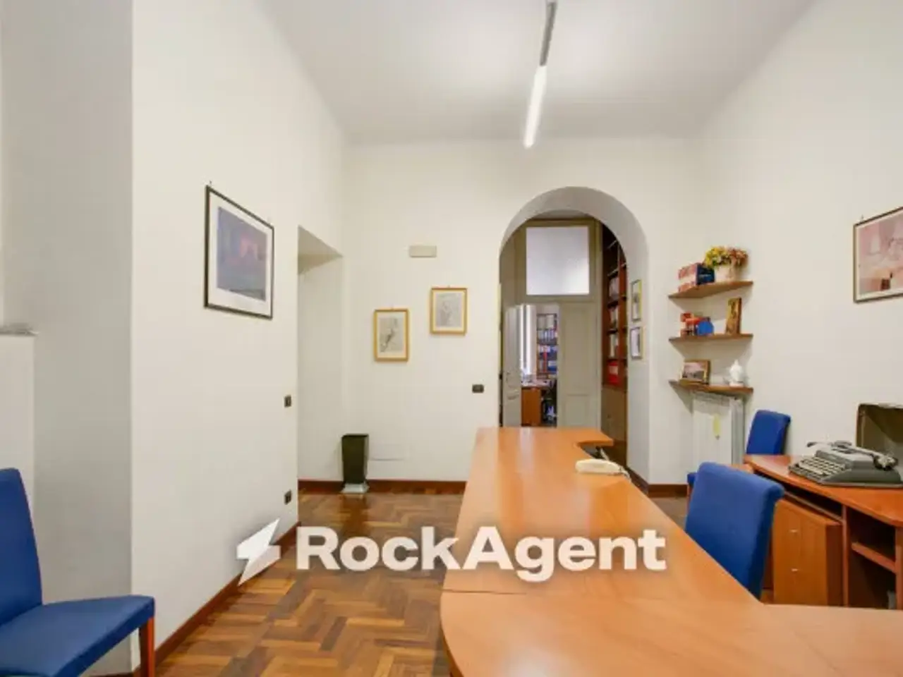 Ufficio condiviso in Via Liberiana 17, Roma, {3} - Foto 1