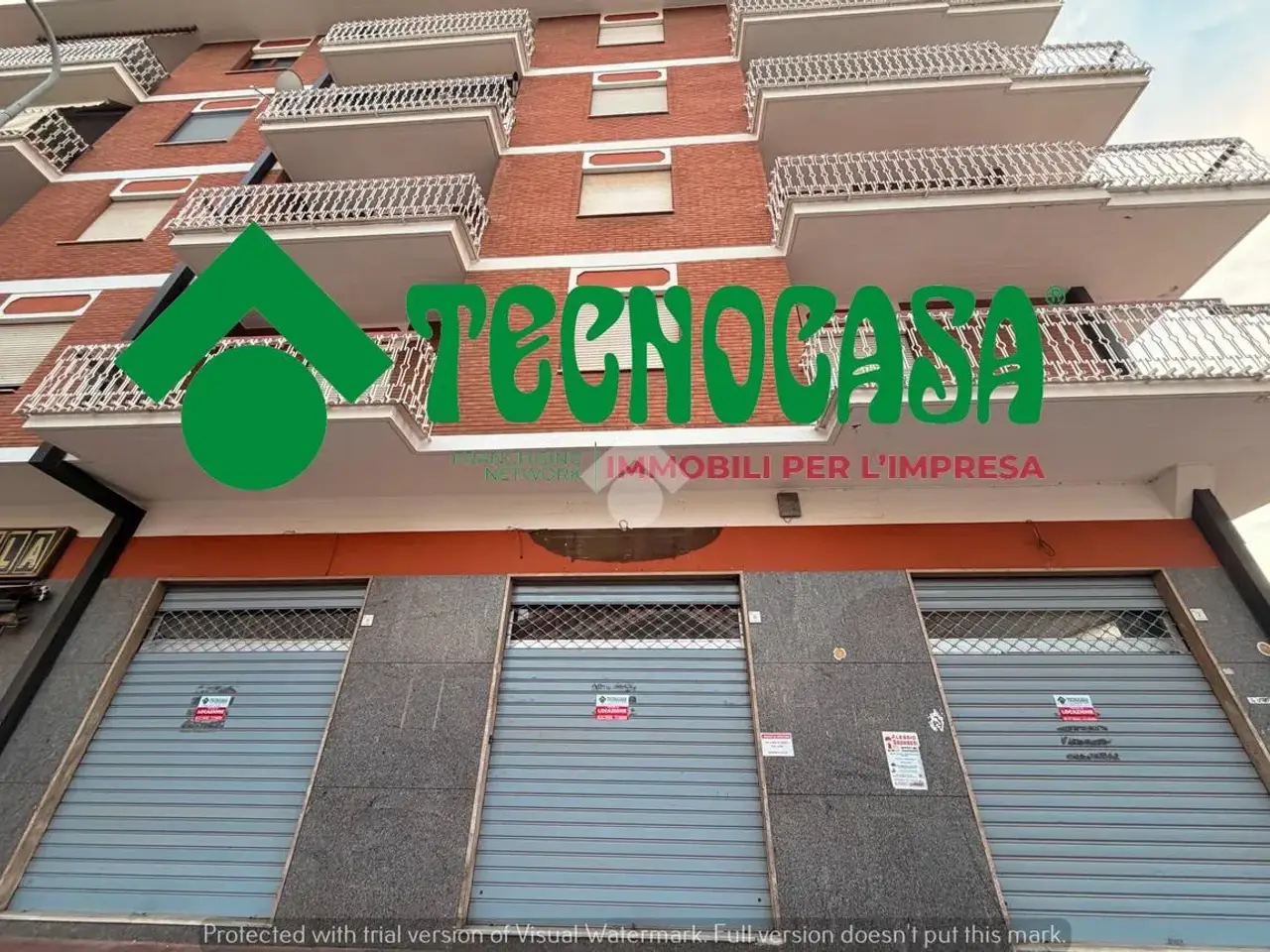 Negozio in Piazza San Francesco d'Assisi, Avellino, {3} - Foto 2