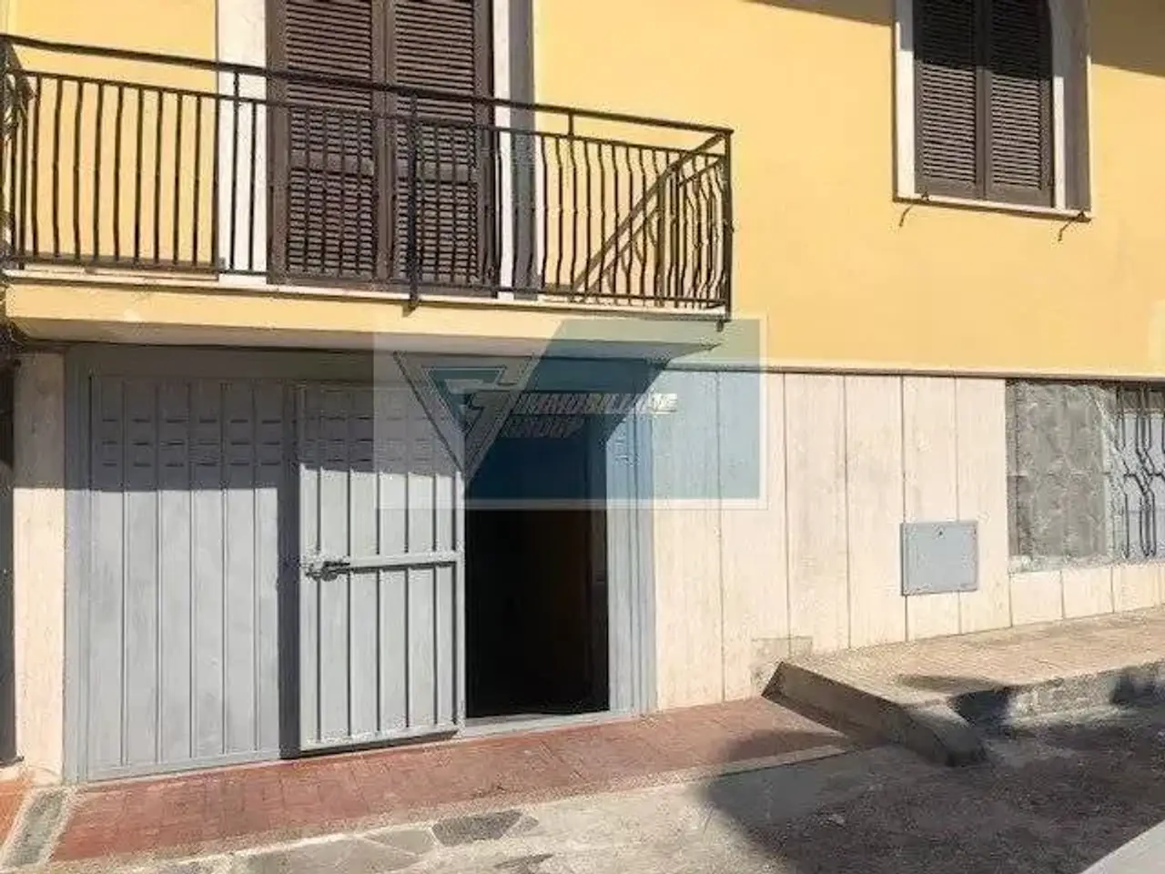 Parcheggio chiuso in , Siracusa, {3} - Foto 1