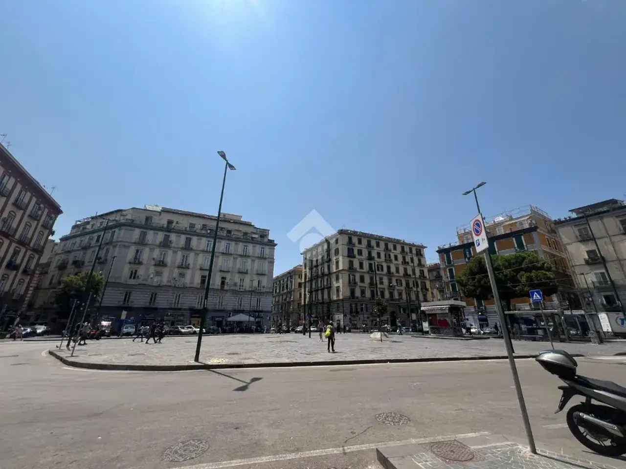 Negozio in P.Za Principe Umberto 14, Napoli, {3} - Foto 1