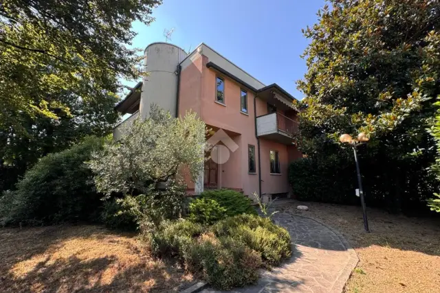 Villa in Via Einaudi 11, Osio Sotto - Foto 1