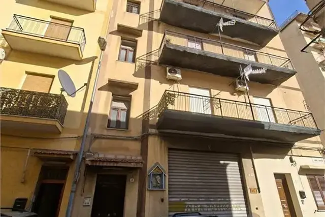 insertion image