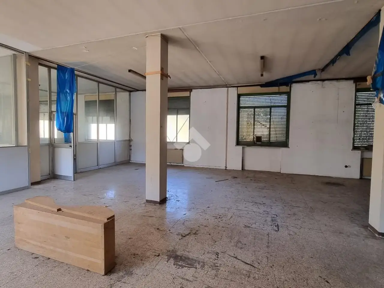 Magazzino in Via Emilio De Marchi 7, Monticello Brianza, {3} - Foto 1
