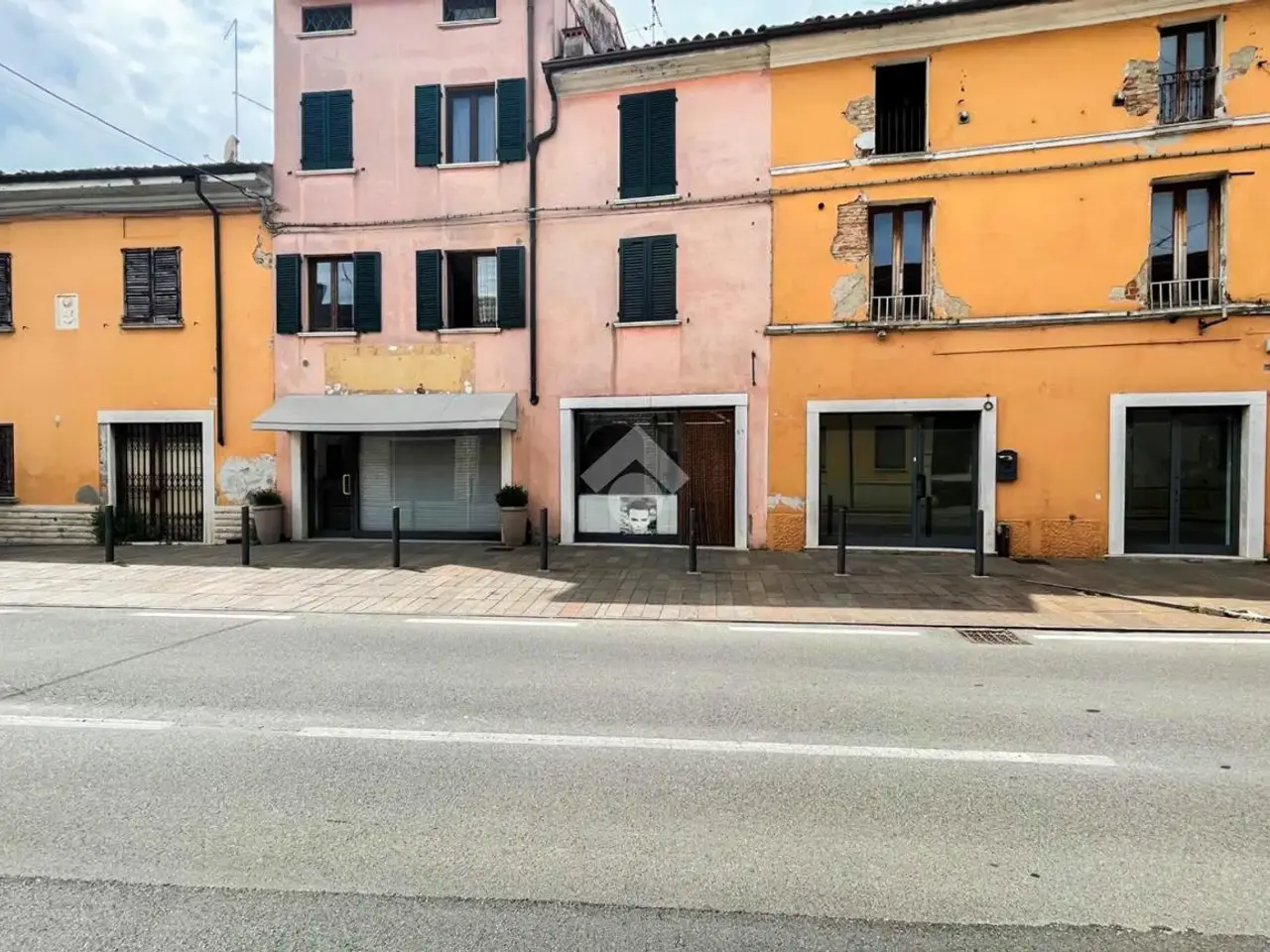 Negozio in Via Dante Alighieri 59, Manerbio, {3} - Foto 1