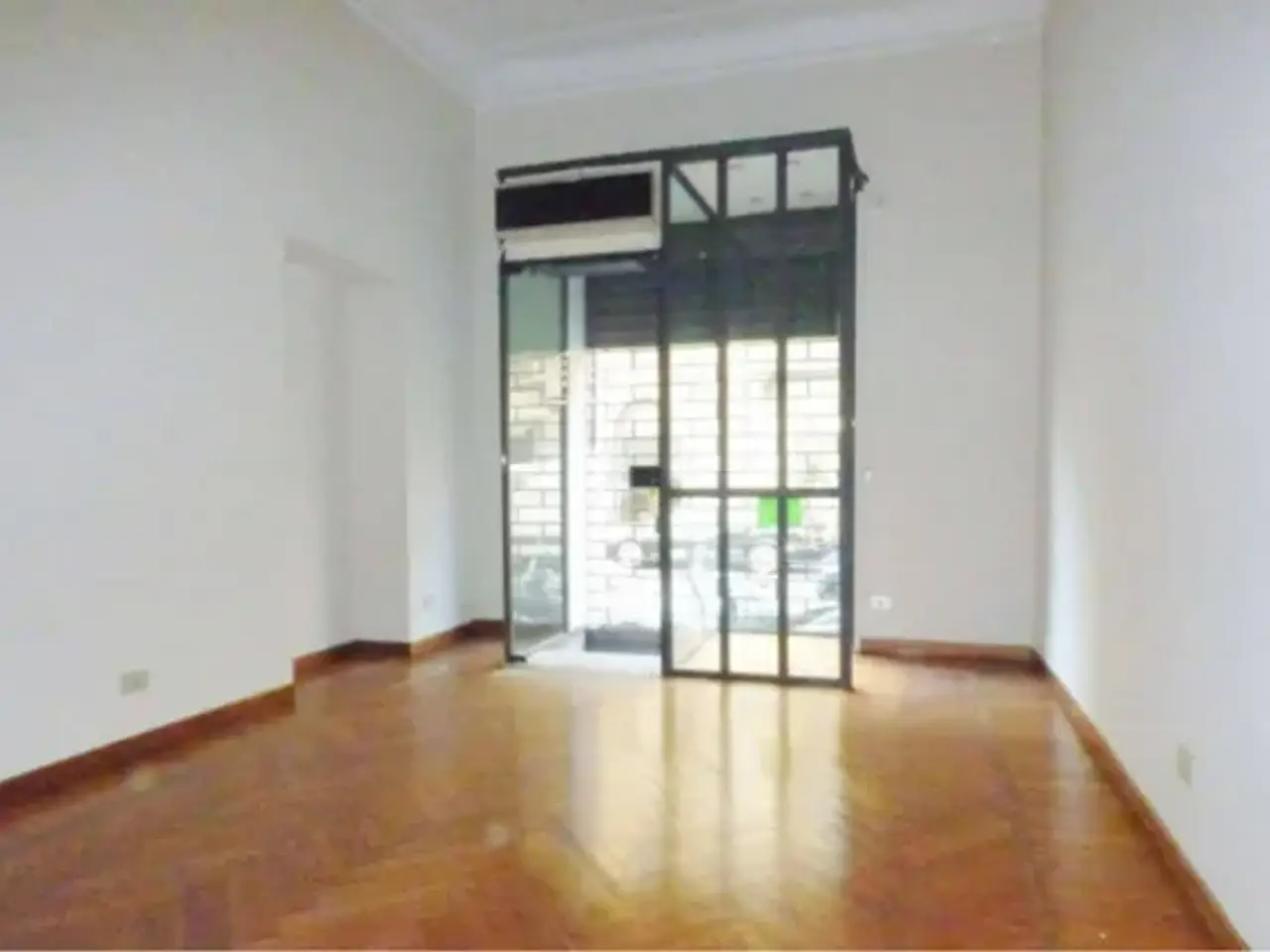 Negozio in Via Giovanni Boccaccio 14, Milano, {3} - Foto 1