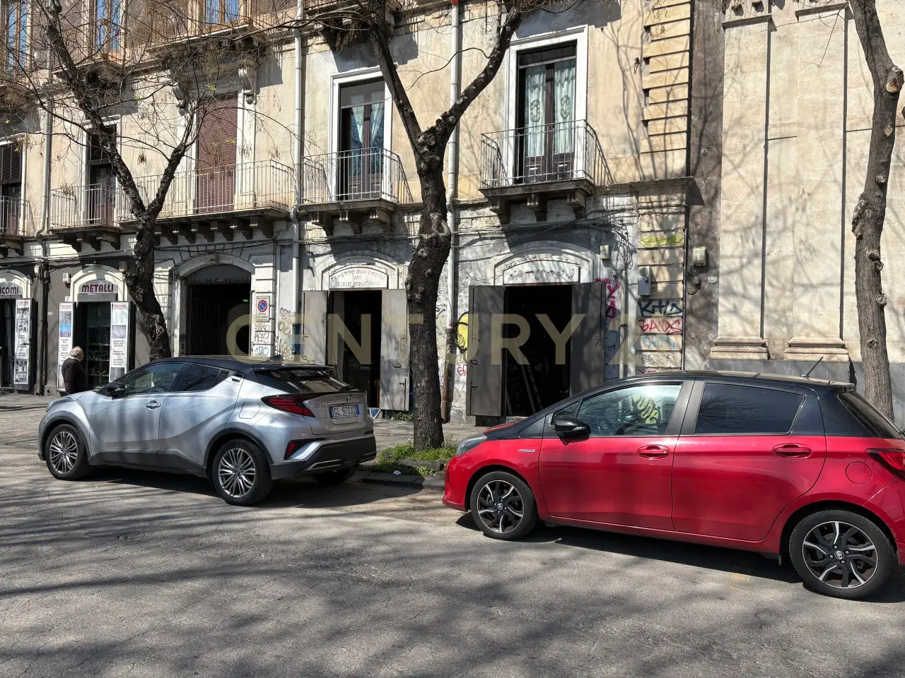 Negozio in Via 6 Aprile 61, Catania, {3} - Foto 1