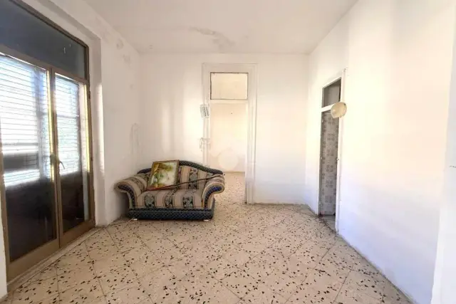 Dreizimmerwohnung in Via Paolo Caggio 4, Palermo - Foto 1