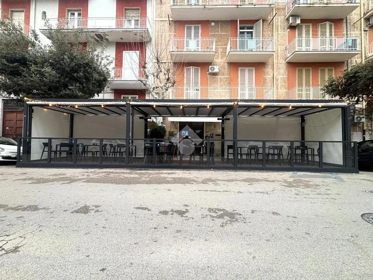Negozio in Viale Pio XI 21, Molfetta, {3} - Foto 1