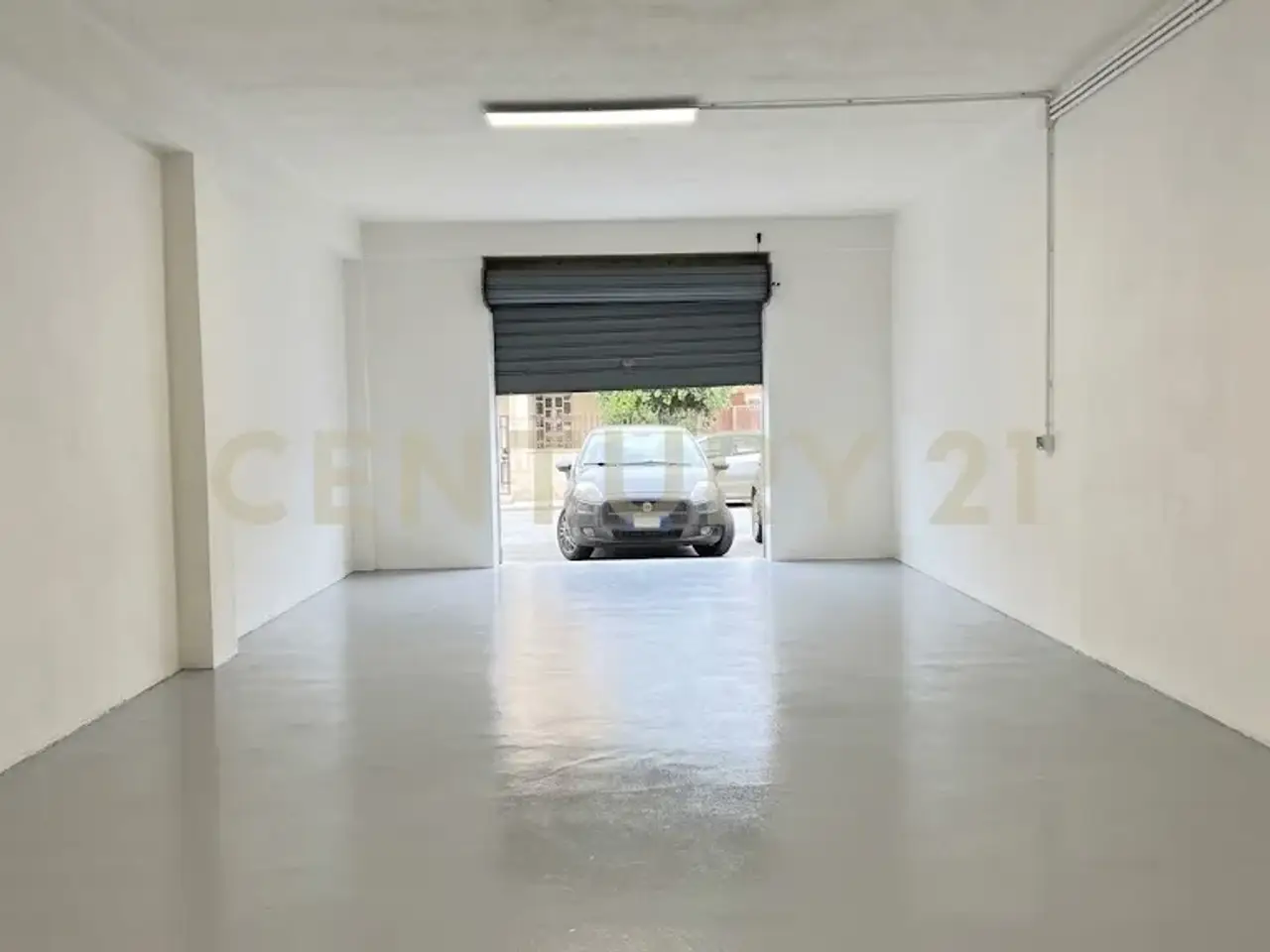 Parcheggio chiuso in Via Carlentini 4, Siracusa, {3} - Foto 1