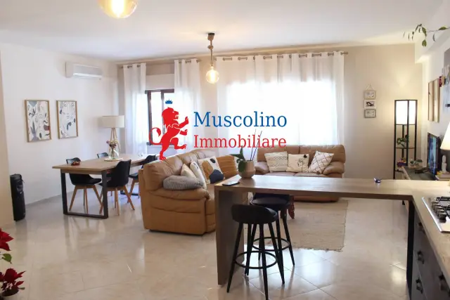 Casa indipendente in Via Calatafimi, Mazara del Vallo - Foto 1