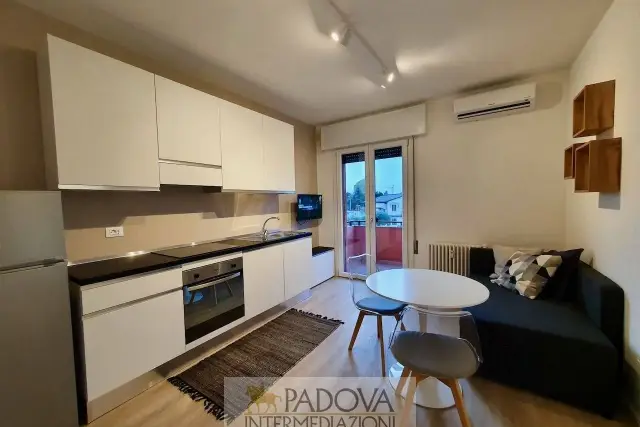 2-room flat in Via Poggio Bracciolini, Padova - Photo 1