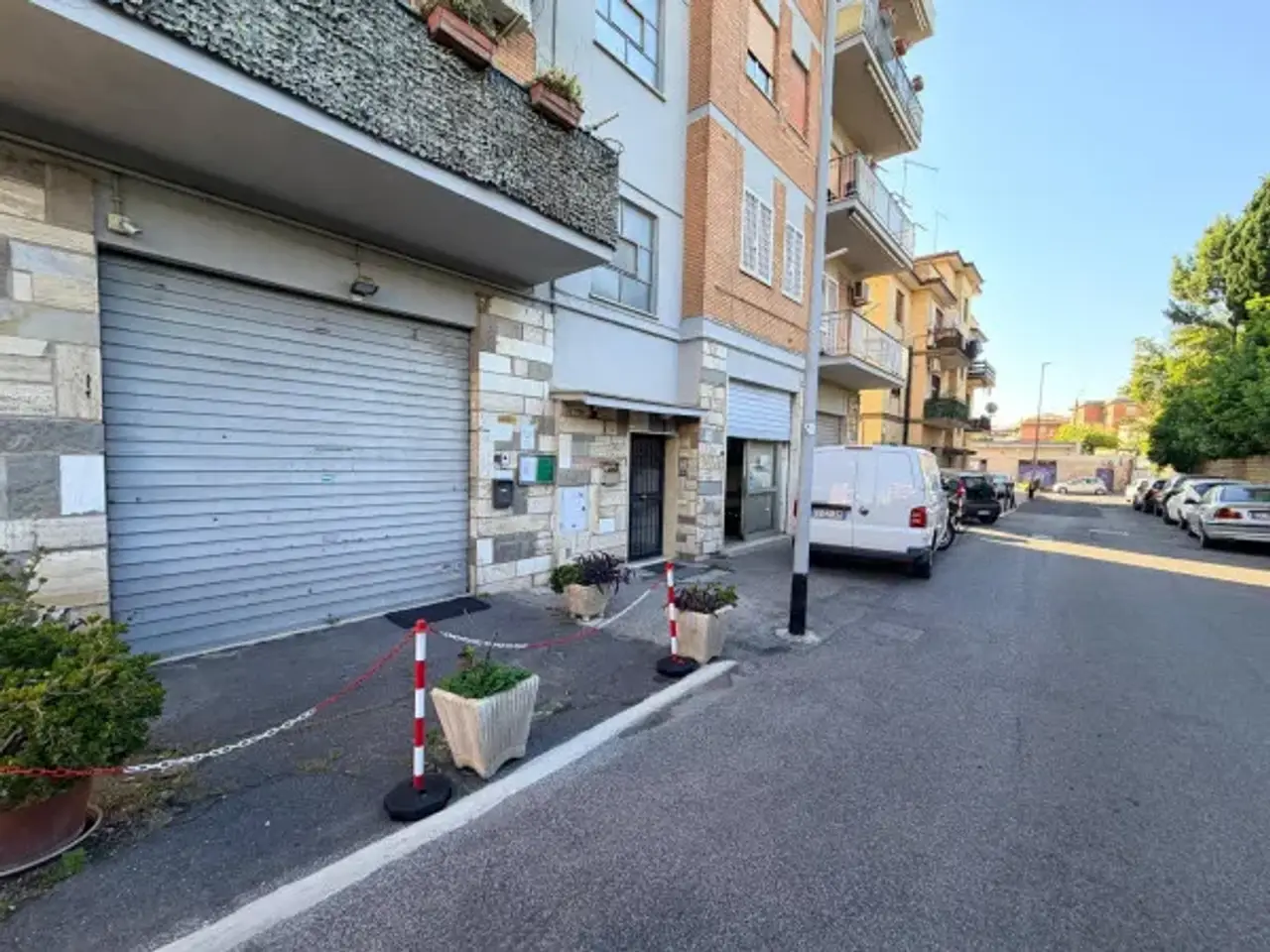 Negozio in Via Assoro, Roma, {3} - Foto 2