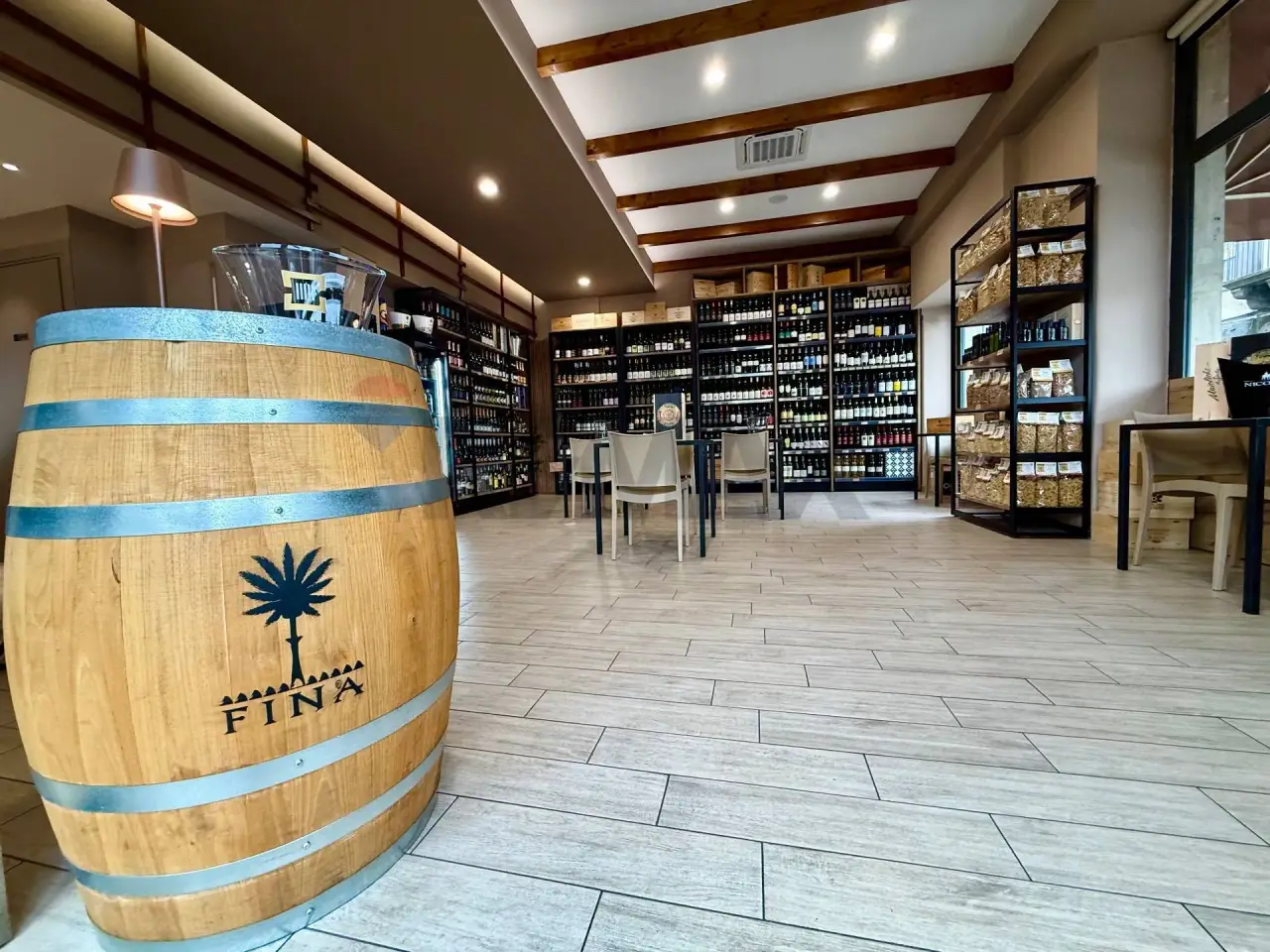 Esercizio commerciale in Piazza Marconi 54, Trecastagni, {3} - Foto 1