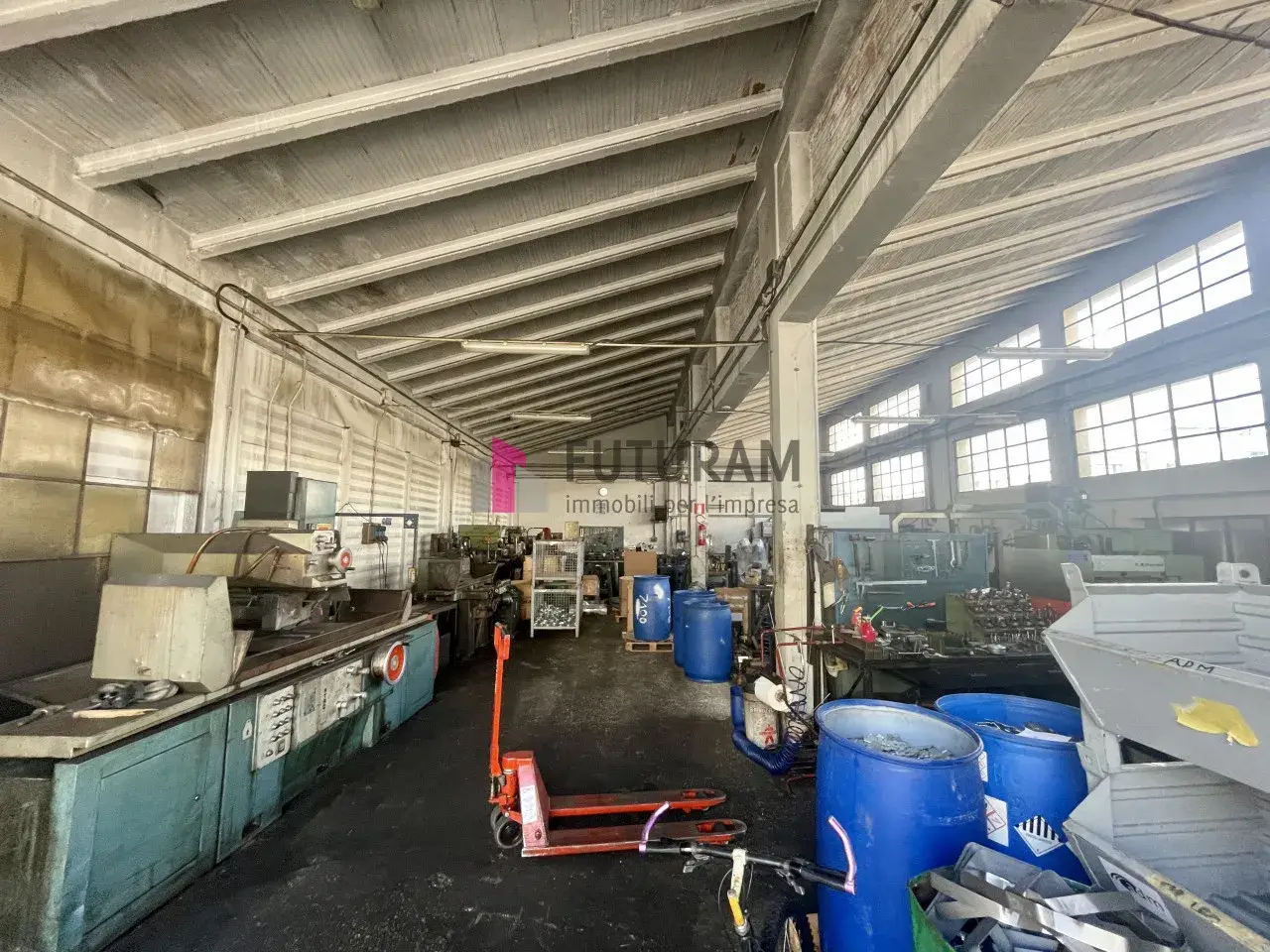 Capannone in Via delle Industrie 1, Albignasego, {3} - Foto 2