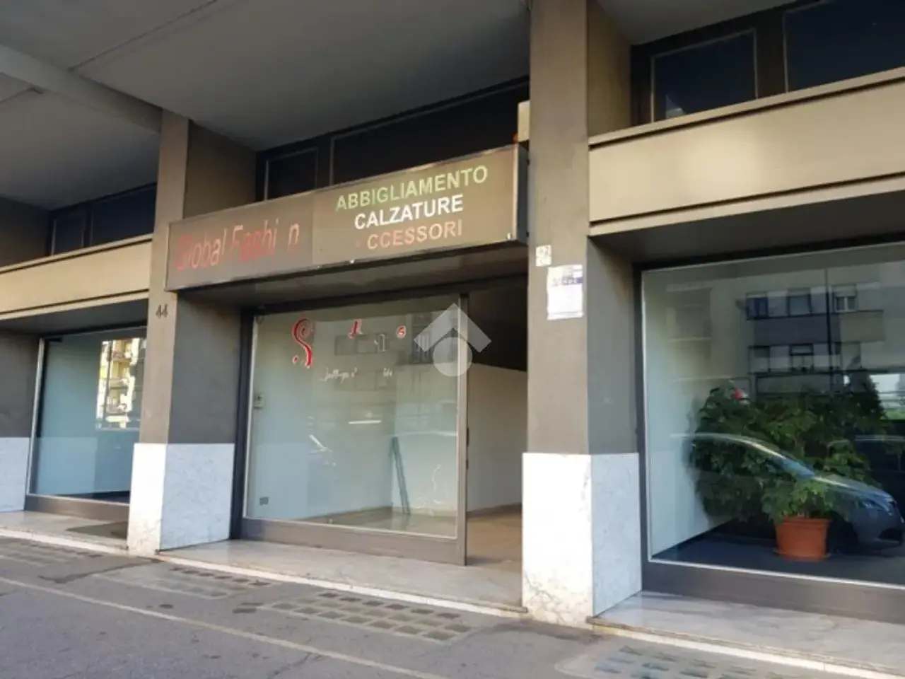 Negozio in Corso Dante 42, Torino, {3} - Foto 2