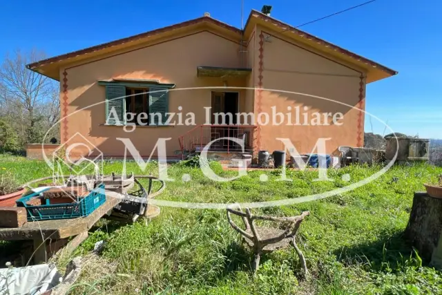 Small villa in a S. Sebastiano 60, Santa Maria a Monte - Photo 1