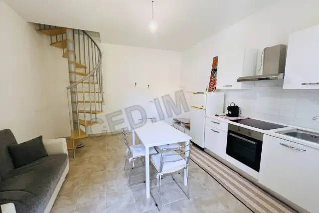 2-room flat in Via Olmina 8, Legnano - Photo 1