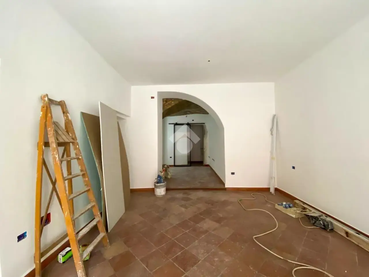 Negozio in Via Giuseppe di Vittorio 61, Desenzano Del Garda, {3} - Foto 2