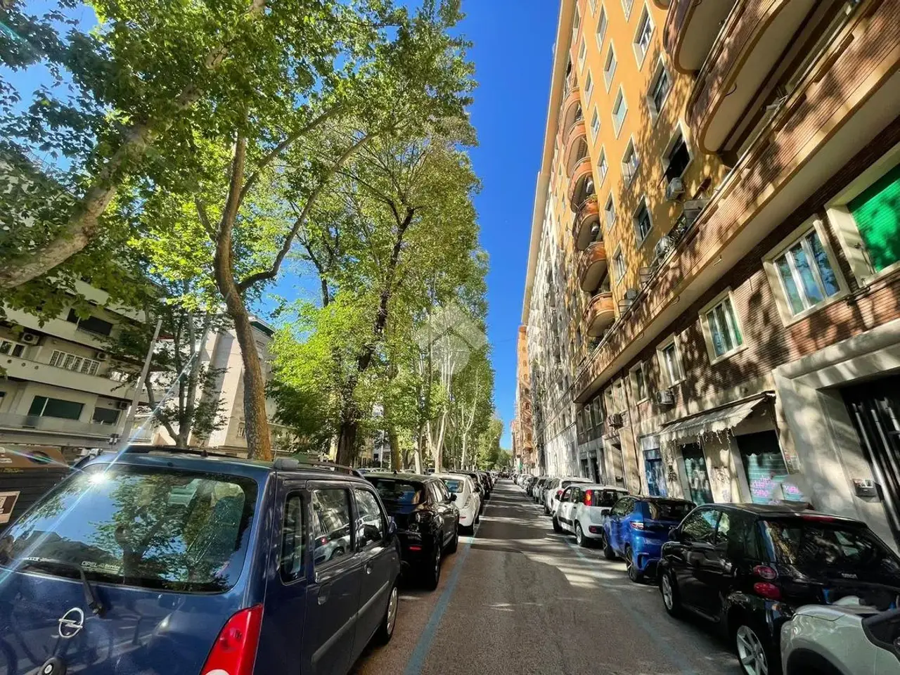 Negozio in Viale Angelico 56, Roma, {3} - Foto 1